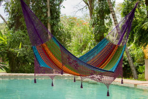 Outdoor undercover cotton Mayan Legacy hammock with hand crocheted tassels King Size Colorina - Image 9