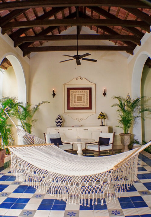 Mayan Legacy Queen Size Outdoor Cotton Mexican Resort Hammock With Fringe in Cream Colour - Image 6