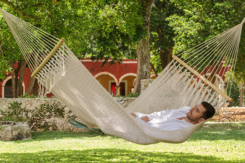 Mayan Legacy Queen Size Outdoor Cotton Mexican Resort Hammock With Fringe in Cream Colour - Image 11