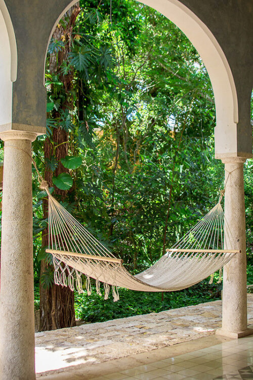 Mayan Legacy Queen Size Outdoor Cotton Mexican Resort Hammock With Fringe in Cream Colour - Image 12