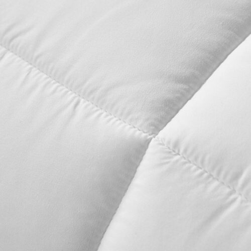 DreamZ All Season Quilt Siliconized Queen - Image 5