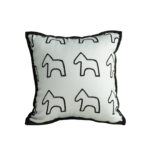 45cm Throw Pillow White Teddy Fleece Square Pony Decorative Cushion for Living Room