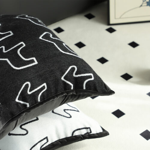 45cm Throw Pillow Black Teddy Fleece Square Pony Decorative Cushion for Living Room - Image 4