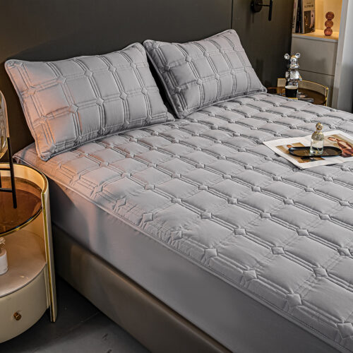 Grey 153cm Wide Mattress Cover Thick Quilted Stretchable Bed Spread Sheet Protector with Pillow Covers - Image 2