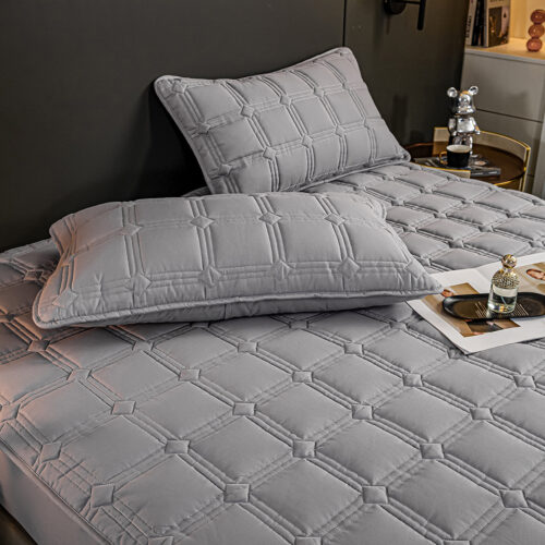Grey 153cm Wide Mattress Cover Thick Quilted Stretchable Bed Spread Sheet Protector with Pillow Covers - Image 3