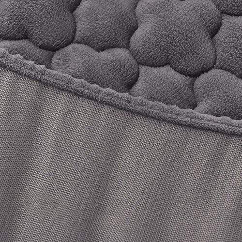 Grey 153cm Wide Mattress Cover Thick Quilted Fleece Stretchable Clover Bed Spread Sheet Protector with Pillow Covers - Image 7