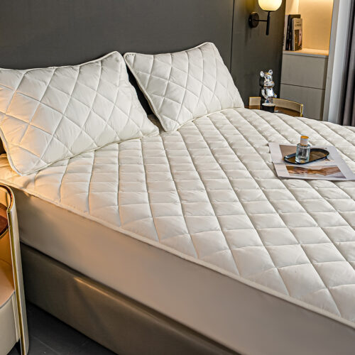 2x White 153cm Wide Mattress Cover Thick Quilted Stretchable Bed Spread Sheet Protector with Pillow Covers - Image 2