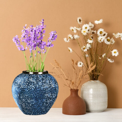21x22cm Blue with White Mini Floral Small Ceramic Flower Vase Elegant Living Room Decor - Image 3