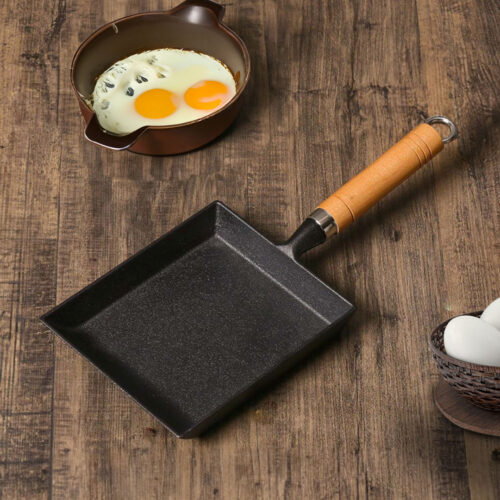 Cast Iron Tamagoyaki Japanese Omelette Egg Frying Skillet Fry Pan Wooden Handle - Image 2