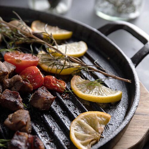 30cm Ribbed Cast Iron Frying Pan Skillet Coating Steak Sizzle Platter - Image 7