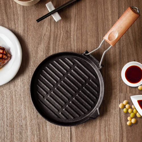 2x 24cm Round Ribbed Cast Iron Steak Frying Grill Skillet Pan with Folding Wooden Handle - Image 3