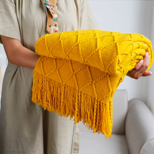 Yellow Diamond Pattern Knitted Throw Blanket Warm Woven Couch Bed Sofa Decor with Tassels - Image 4