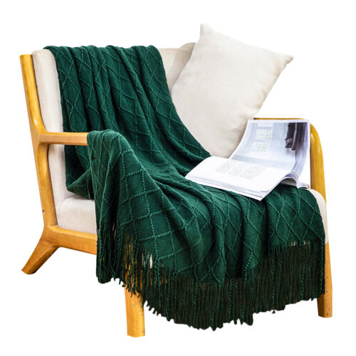 Green Diamond Pattern Knitted Throw Blanket Warm Woven Couch Bed Sofa Decor with Tassels