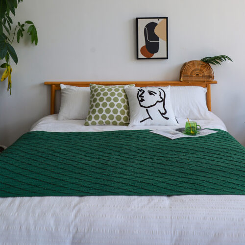 Green Diamond Pattern Knitted Throw Blanket Warm Woven Couch Bed Sofa Decor with Tassels - Image 3