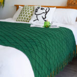 2x Green Diamond Pattern Knitted Throw Blanket Warm Woven Couch Bed Sofa Decor with Tassels