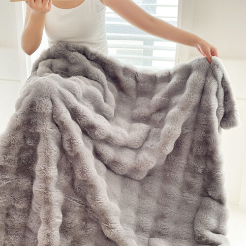 200cm Grey Fur Fuzzy Super Soft Cozy Fluffy Throw Blanket - Image 5