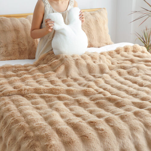 160X200cm Throw Blanket Coffee Double Layer Rabbit Fur Cozy Comfort - Image 2