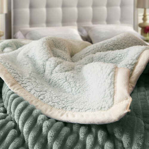 2x Light Green Throw Blanket Warm Cozy Double Sided Thick Flannel Fleece Bed Sofa Comforter - Image 5