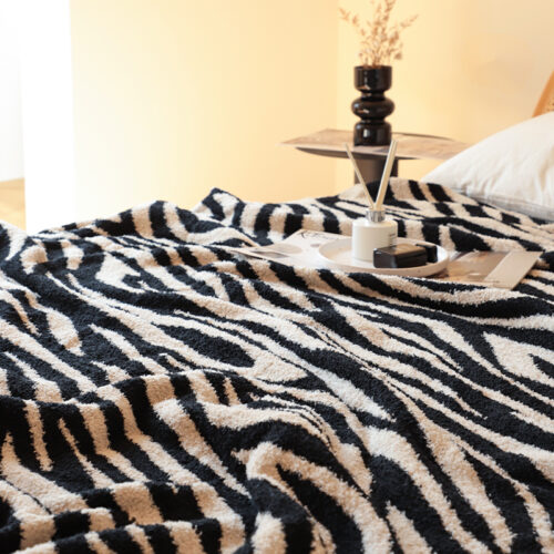 2x 130x170cm Throw Blanket Black White Soft Zebra Print Half Fleece Casual Cozy - Image 7
