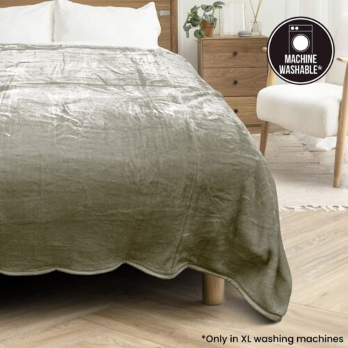 Laura Hill XL Double-Sided Oversized Faux Mink Blanket 305x305cm Olive - Image 9